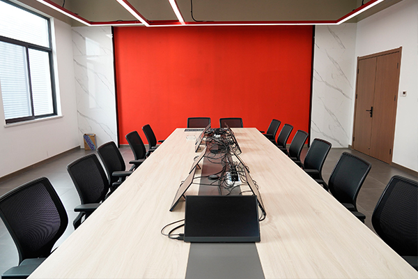 江蘇晨和晨泗洪辦公樓3樓多媒體會(huì)議室