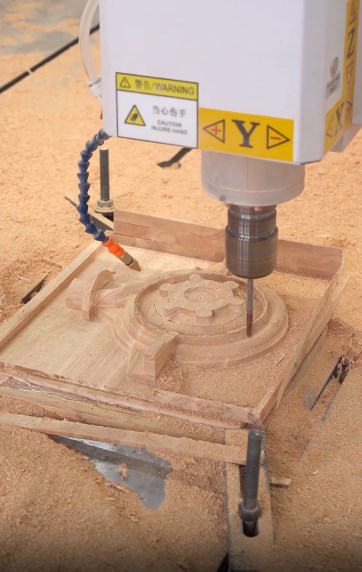 三軸加工中心加工木模泵殼測試成品展示