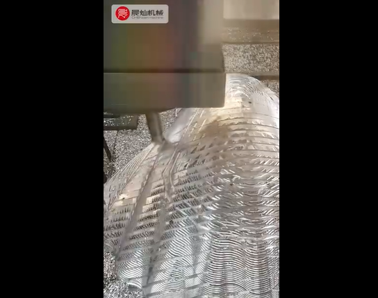 沉浸式體驗貝殼加工的封神瞬間