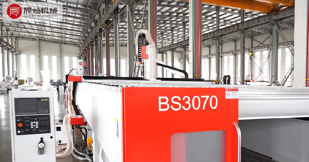 晨燦機械BS3070：多用途泡沫切割，一機搞定